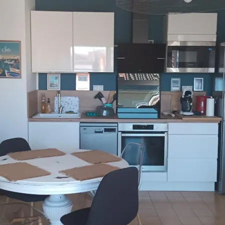 Apartment Le Beausoleil Sete